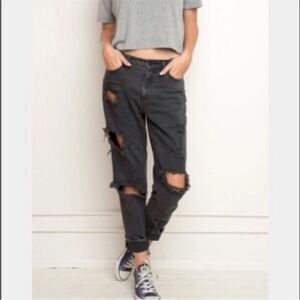 Melville Distressed Black high waist boyfriend jeans